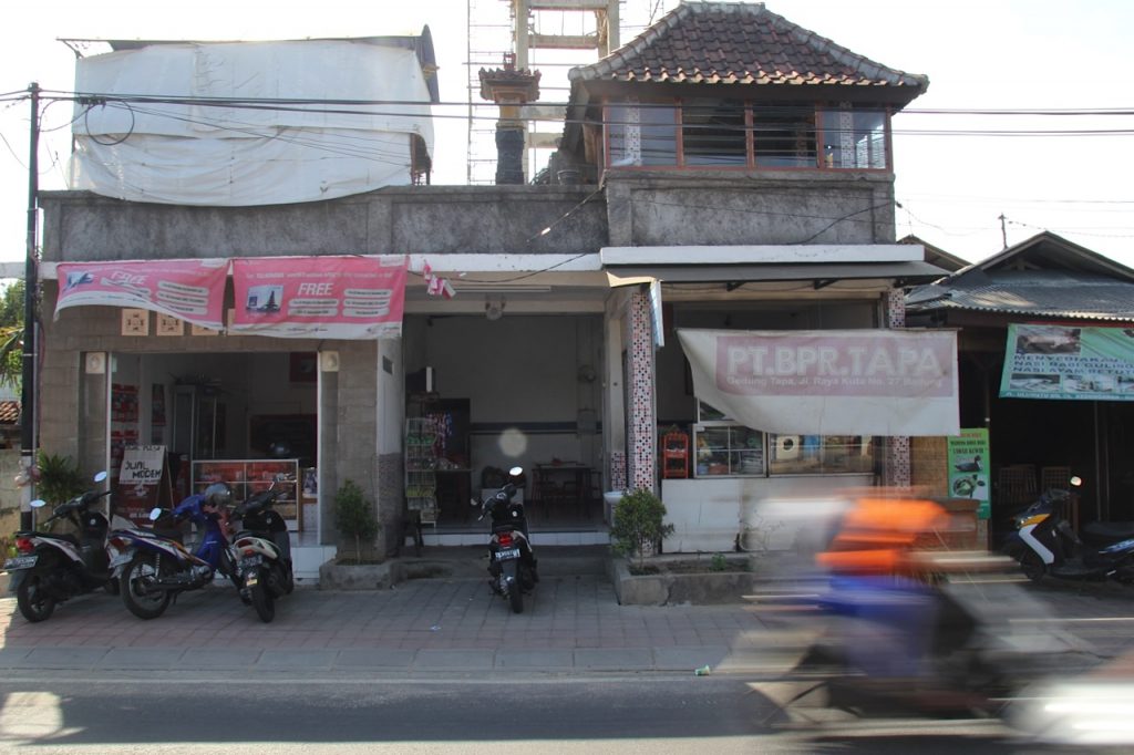 Best restaurants in Jimbaran Bay: best nasi campur in Bali!