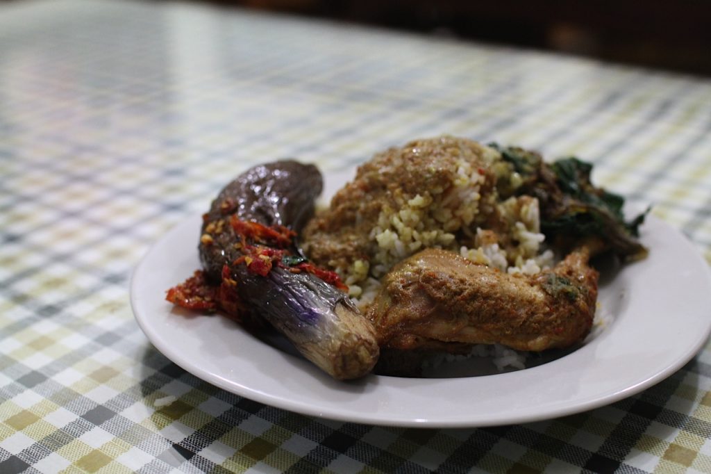 Jimbaran Bay restaurants: makasan padang at Bungo Minang