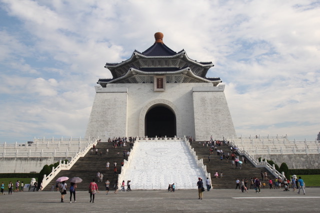 Taipei attractions: Chiang Kai Shek Memorial