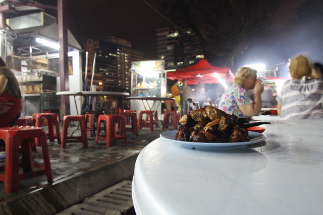 Food in KL: chicken wings at Wong Ah Wah on Jalan Alor